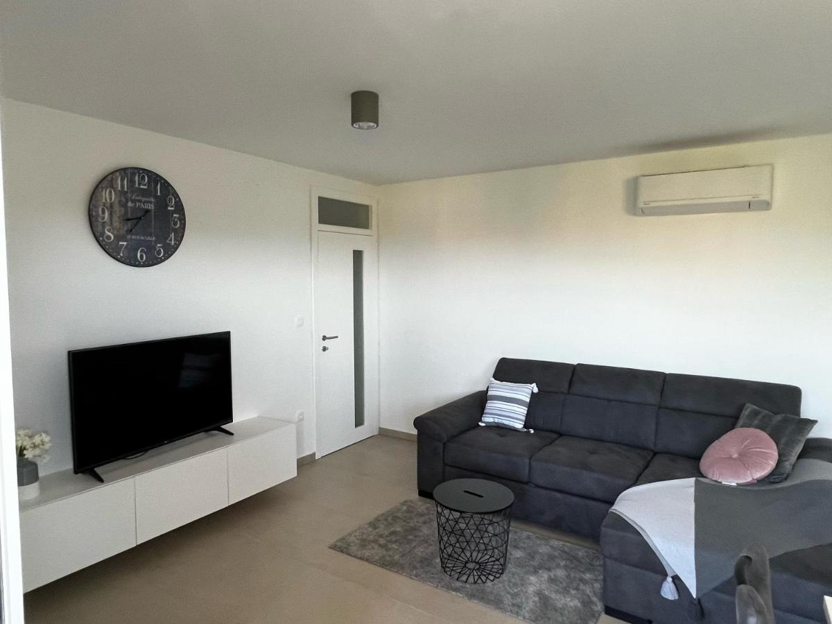 Apartman Ana Sveti Anton  Εξωτερικό φωτογραφία
